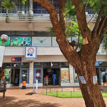 Lolo'S 1Bed Apt-Best Location-2Balconies Harare Esterno foto