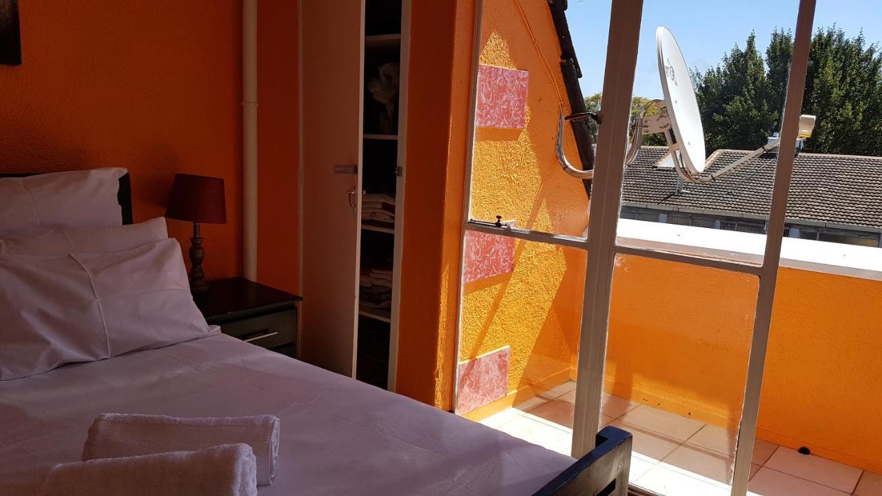 Lolo'S 1Bed Apt-Best Location-2Balconies Harare Esterno foto