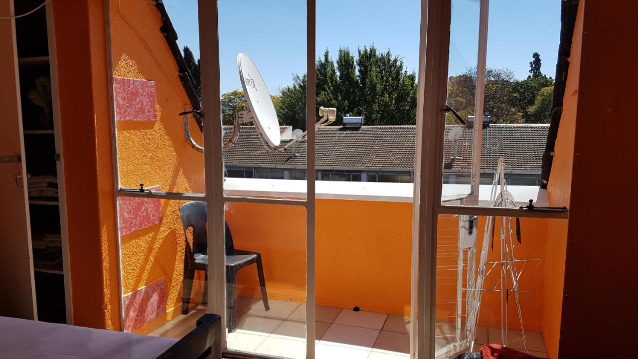 Lolo'S 1Bed Apt-Best Location-2Balconies Harare Esterno foto