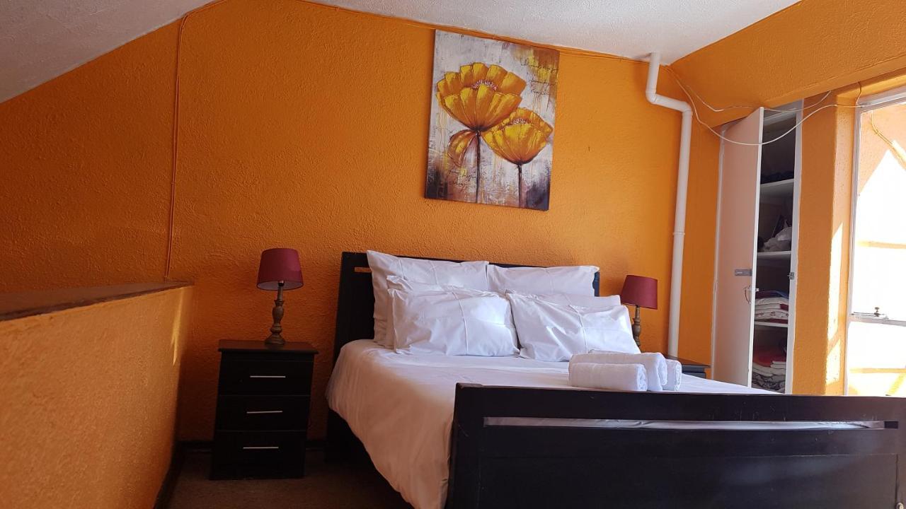 Lolo'S 1Bed Apt-Best Location-2Balconies Harare Esterno foto